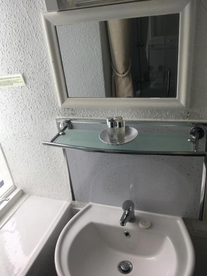 Newburgh Guesthouse Торки Экстерьер фото