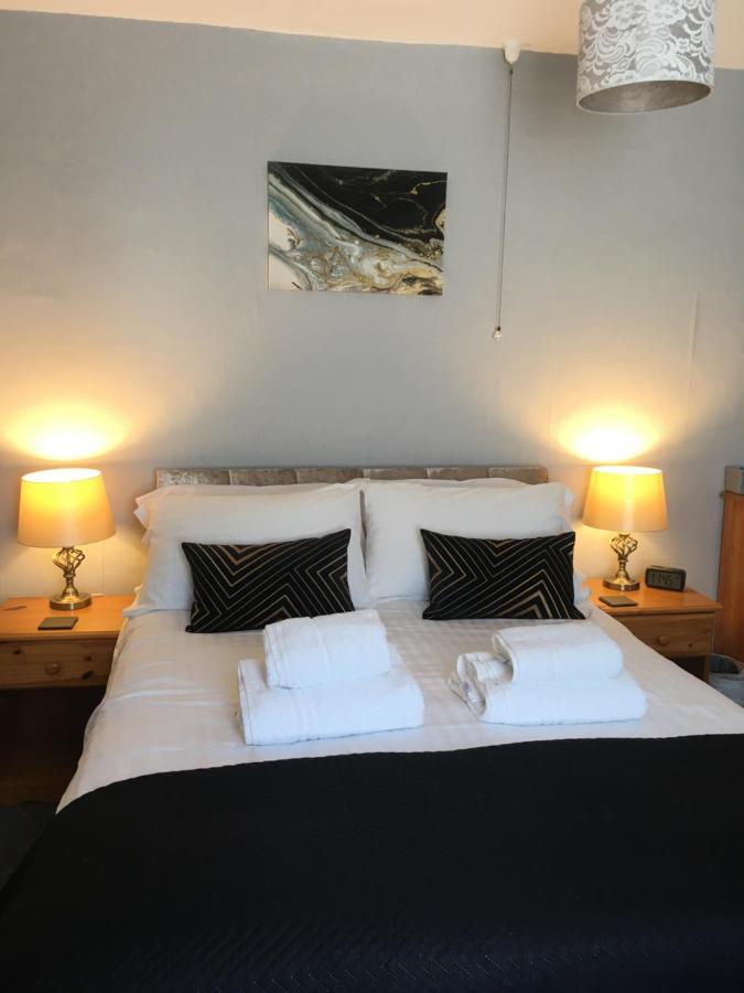 Newburgh Guesthouse Торки Экстерьер фото