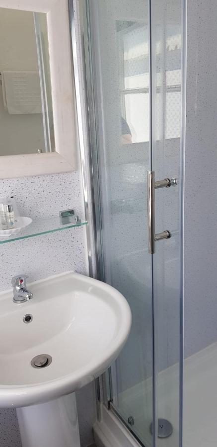 Newburgh Guesthouse Торки Экстерьер фото